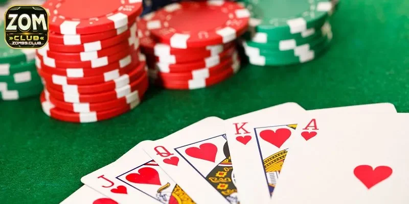 Tìm hiểu chi tiết về lối chơi game bài trực tuyến đình đám nhất 2025